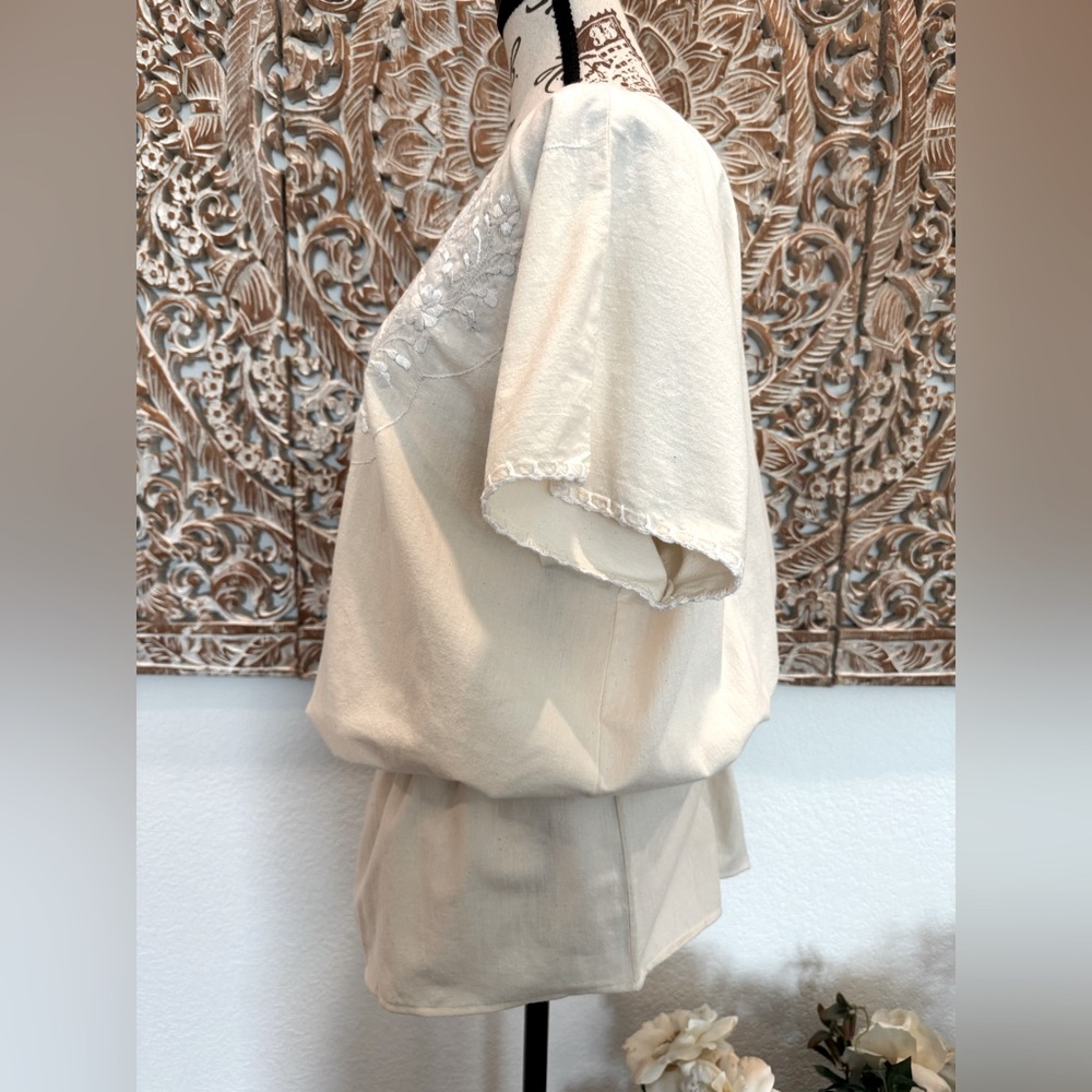 Memory Cream w/White Floral Embroidery 100% Cotton Cinched Waist Blouse- size L - Picture 9 of 14